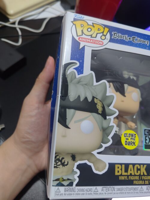 NOT MINT - Funko Pop! Black Clover #1556 - Black Asta GITD (Entertainment Earth Exclusive) - Image 5